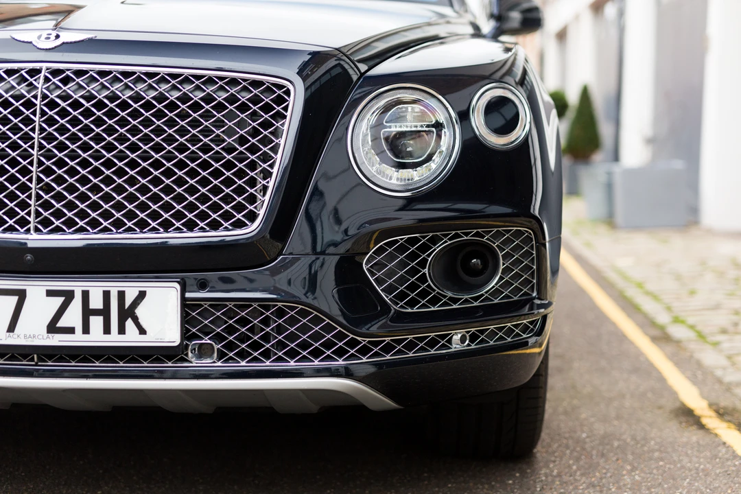 2017 Bentley Bentayga - Image 14 of 31