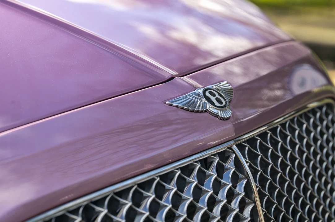 2017 Bentley Bentayga - Image 25 of 31