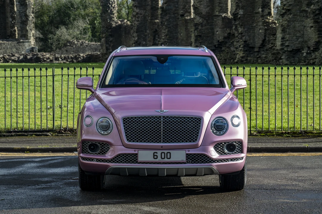 2017 Bentley Bentayga - Image 11 of 31