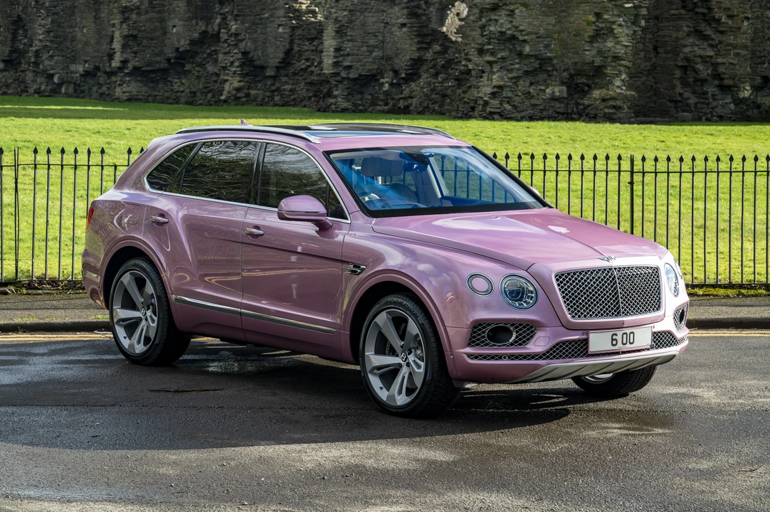 2017 Bentley Bentayga - Image 17 of 31