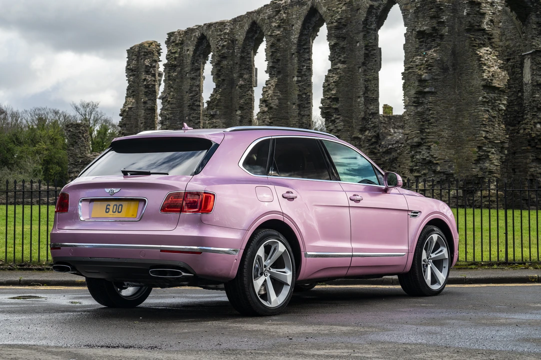 2017 Bentley Bentayga - Image 15 of 31