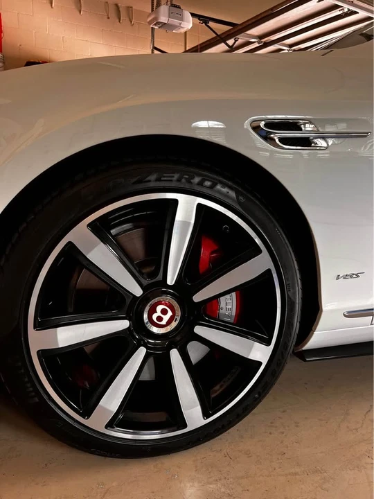 2017 Bentley Continental GTC - Image 10 of 10