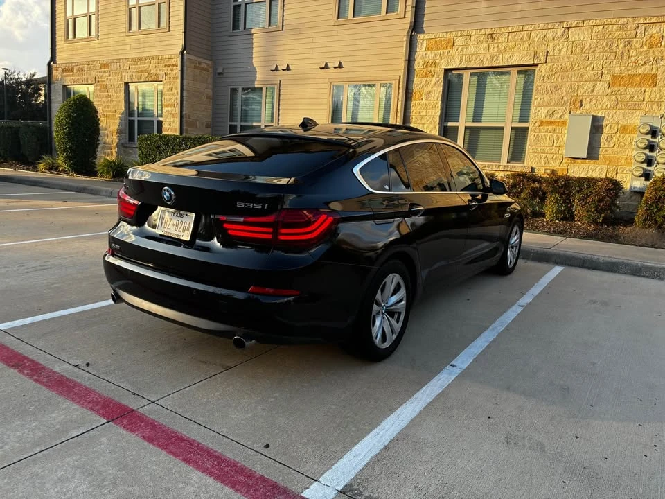 2017 BMW 5 Series - Image 9 of 9