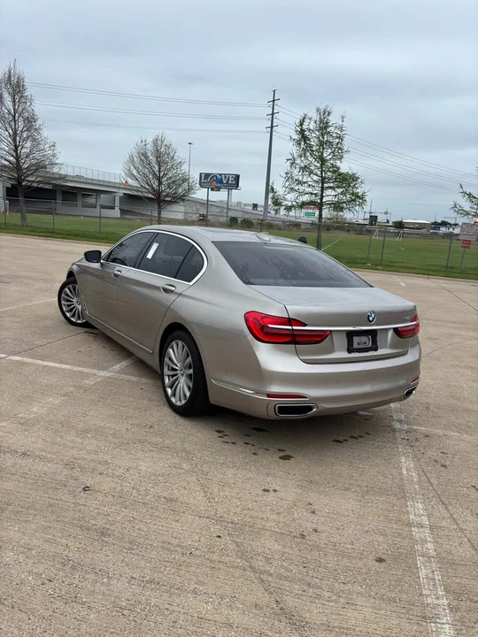 2017 BMW G11/G12 7 Series - Image 3 of 11