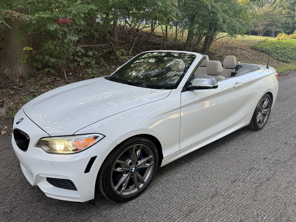2017 BMW F22/F23 M235i & M240i - Image 9 of 21