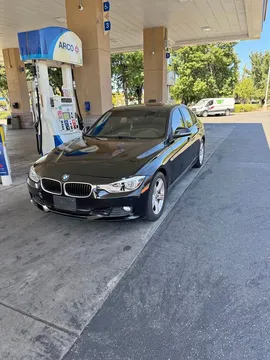 2017 BMW 3 Series 320i Sedan