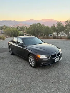 2017 BMW 3 Series 320i Sedan