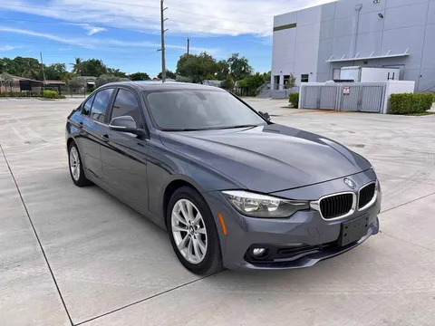 2017 BMW 3 Series 320i Sedan 4D