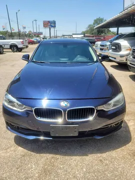 2017 BMW 3 Series 320i Sedan 4D