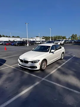 2017 BMW 3 Series 320i Sedan 4D