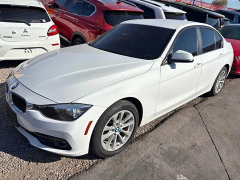 2017 BMW 3 Series 320i Sedan 4D