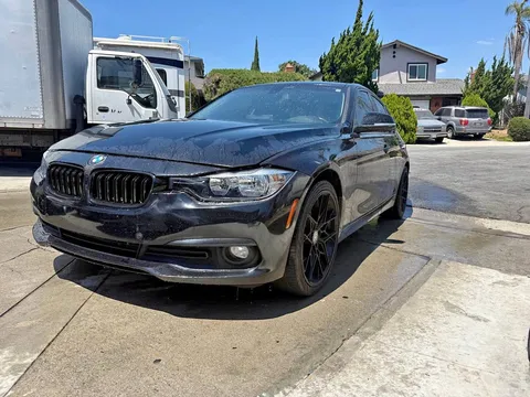 2017 BMW 3 Series 320i xDrive Sedan 4D