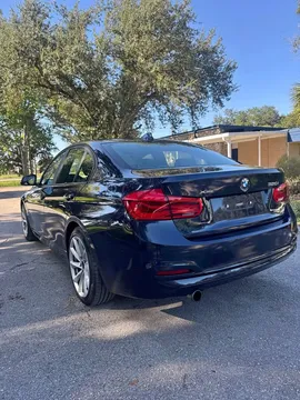 2017 BMW 3 Series 320i xDrive Sedan 4D