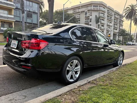 2017 BMW 330e iPerformance Sedan 4D