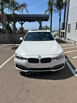 2017 BMW 3 Series 330e iPerformance Sedan 4D