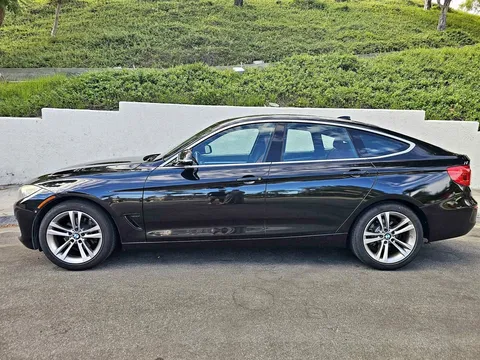 2017 BMW 330i Gran Turismo xDrive