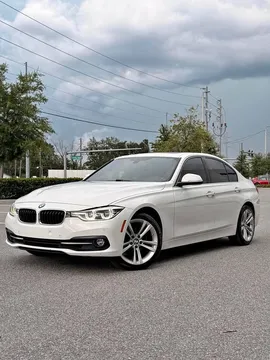 2017 BMW 3 Series 330i Sedan 4D