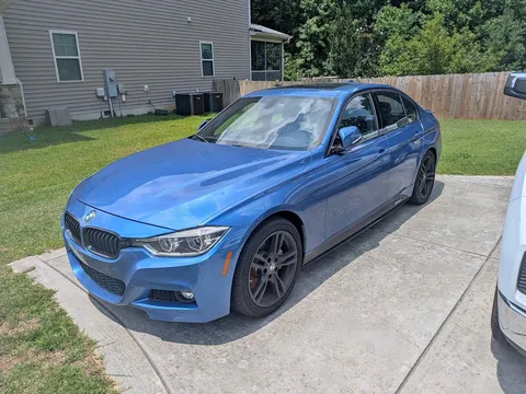 2017 BMW 330i Sedan