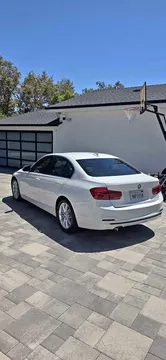 2017 BMW 3 Series 330i Sedan 4D