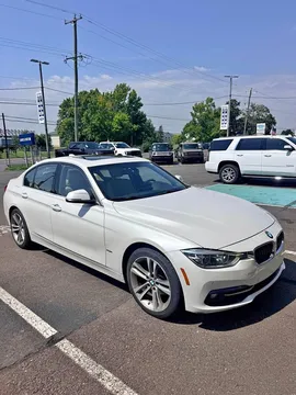 2017 BMW 3 Series 330i Sedan 4D