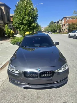2017 BMW 3 Series 330i Sedan 4D