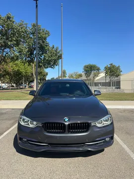 2017 BMW 3 Series 330i Sedan 4D