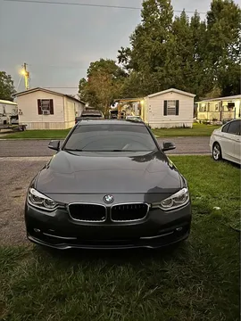 2017 BMW 3 Series 330i Sedan 4D