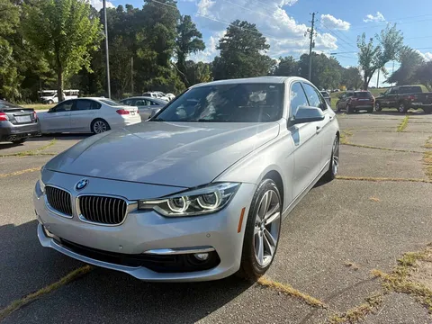 2017 BMW 3 Series 330i Sedan 4D