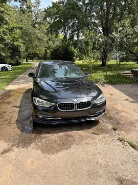 2017 BMW 3 Series 330i xDrive Sedan 4D