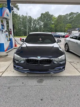 2017 BMW 3 Series 330i xDrive Sedan 4D