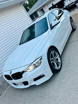 2017 BMW 3 Series 330i xDrive Sedan 4D