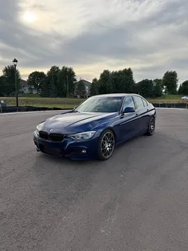 2017 BMW 3 Series 330i xDrive Sedan 4D