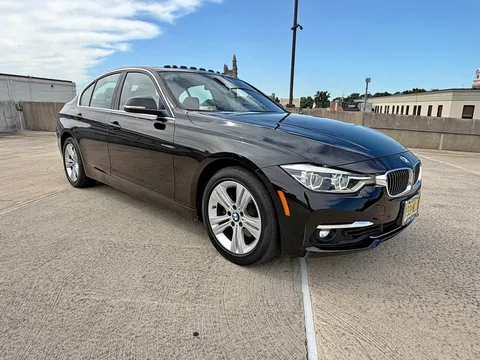 2017 BMW 330i xDrive Sedan