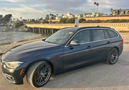 2017 BMW 3 Series 330xi
