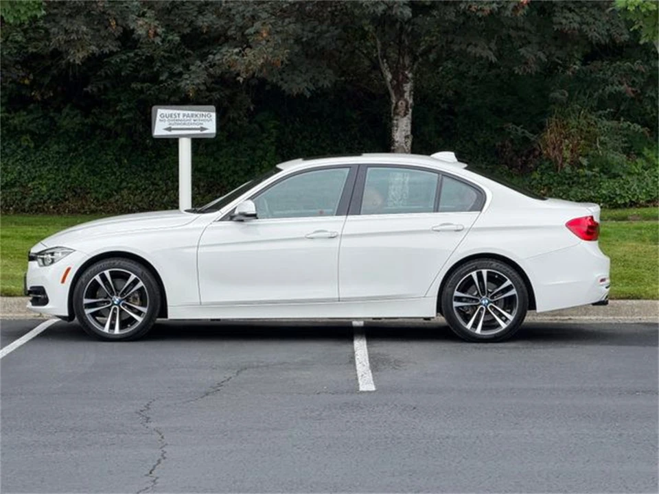 2017 BMW F30 3 Series Sedan - Image 4 of 31