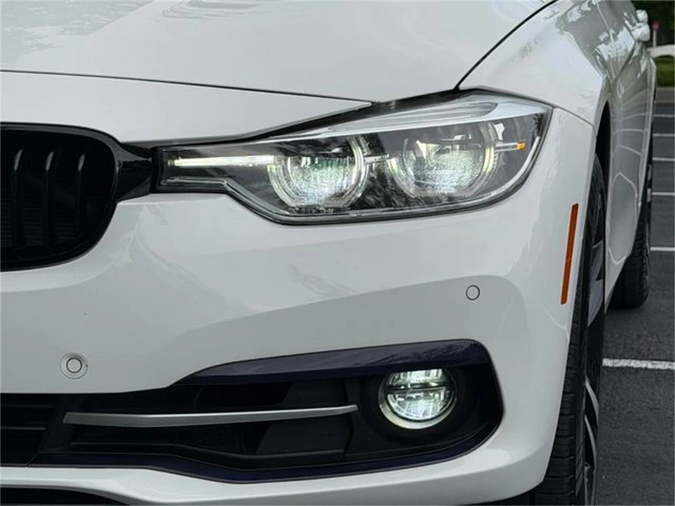 2017 BMW F30 3 Series Sedan - Image 12 of 31