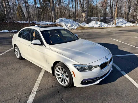2017 BMW 330e iPerformance