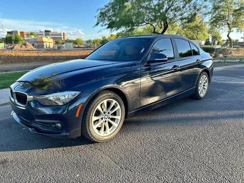 2017 BMW 320i Sedan
