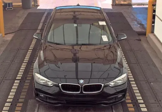 2017 BMW 320i xDrive