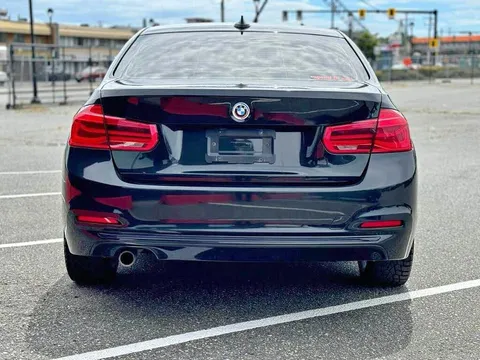 2017 BMW 3 Series 328d xDrive Sedan