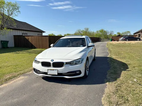 2017 BMW 3 Series 330e iPerformance Sedan