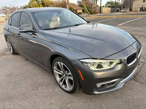 2017 BMW 330i Sedan