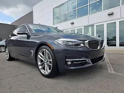 2017 BMW 330i Gran Turismo xDrive Sedan