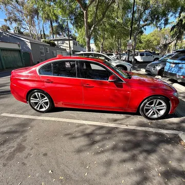 2017 BMW 3 Series 330i Sedan