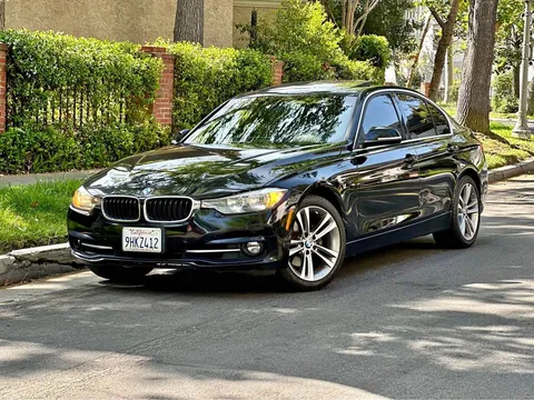 2017 BMW 3 Series 330i Sedan
