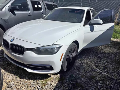 2017 BMW 3 Series 330i Sedan