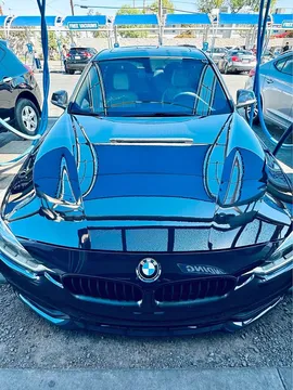 2017 BMW 3 Series 330i Sedan