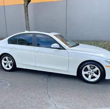 2017 BMW 3 Series 330i Sedan