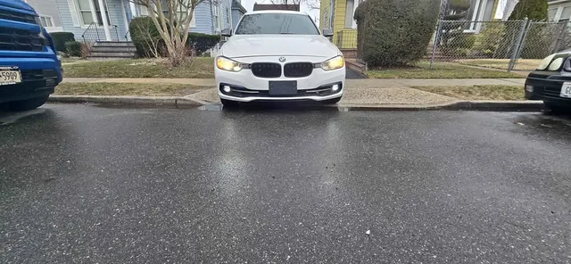 2017 BMW 3 Series 330i xDrive Sedan