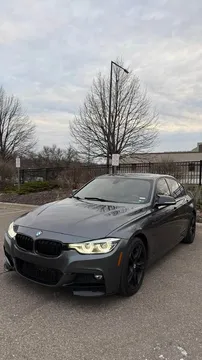 2017 BMW 3 Series 330i xDrive Sedan